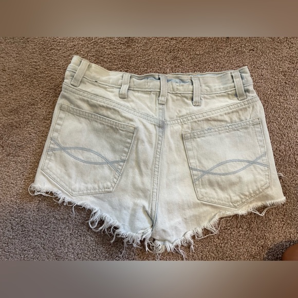 Abercrombie & Fitch vintage distressed shorts - Picture 2 of 2